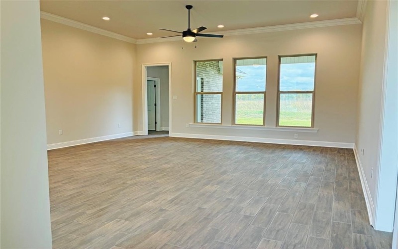 482 Blanchard Loop, Bossier City, LA 71111, 4 Habitaciones Habitaciones , ,2 BañosBaños,Residential,En Venta,482 Blanchard Loop,0,20996421