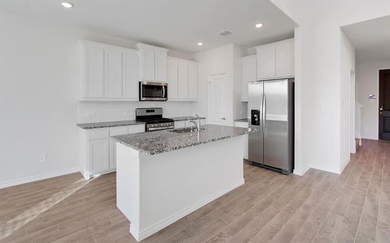 2342 Skyward St, Grand Prairie, TX 75052, 4 Bedrooms Bedrooms, ,3 BathroomsBathrooms,Residential,For Sale,2342 Skyward St,20996683