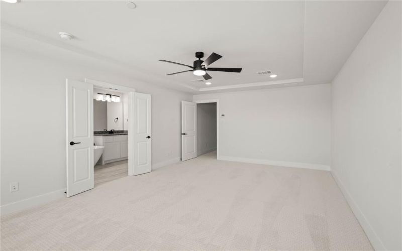 1826 Wittington Place, Farmers Branch, TX 75234, 4 Habitaciones Habitaciones , ,3 BañosBaños,Residential,En Venta,1826 Wittington Place,0,20996716