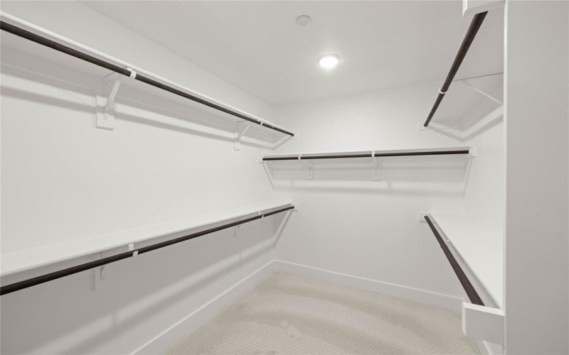 1826 Wittington Place, Farmers Branch, TX 75234, 4 Habitaciones Habitaciones , ,3 BañosBaños,Residential,En Venta,1826 Wittington Place,0,20996716