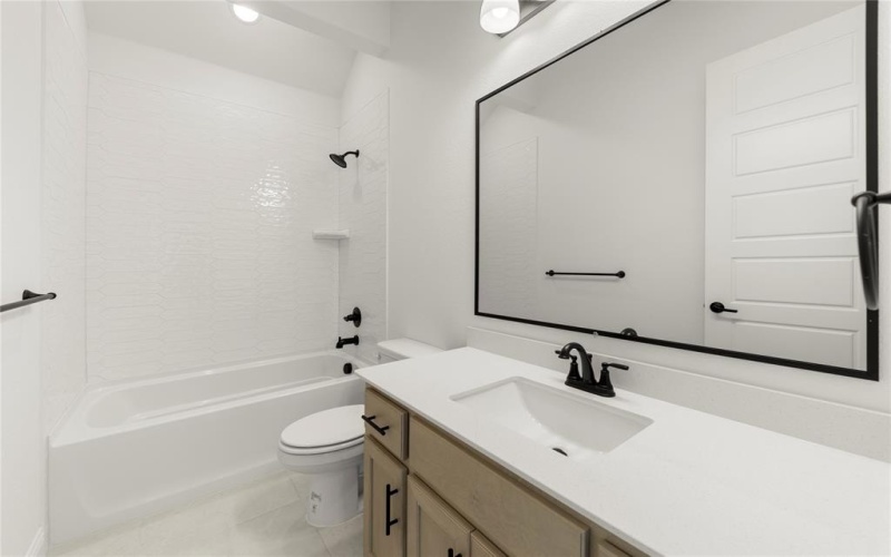 335 Waterview Drive, Gunter, TX 75058, 4 Bedrooms Bedrooms, ,3 BathroomsBathrooms,Residential,For Sale,335 Waterview Drive,0,20996902