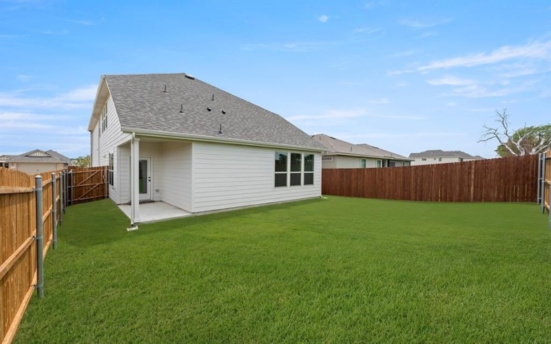 1660 Edgeway Drive, Aubrey, TX 76227, 4 Bedrooms Bedrooms, ,3 BathroomsBathrooms,Residential,For Sale,1660 Edgeway Drive,20996904
