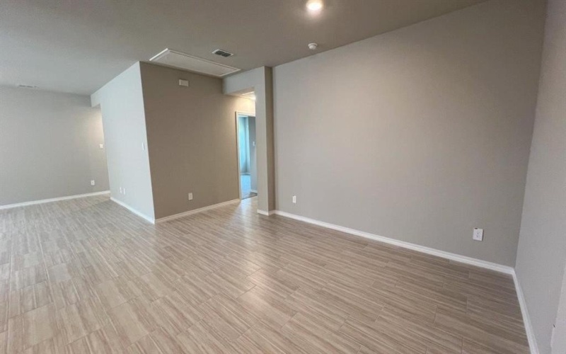 8213 BELTMILL Parkway, Fort Worth, TX 76131, 4 Habitaciones Habitaciones , ,3 BañosBaños,Residential,En Venta,8213 BELTMILL Parkway,20996924
