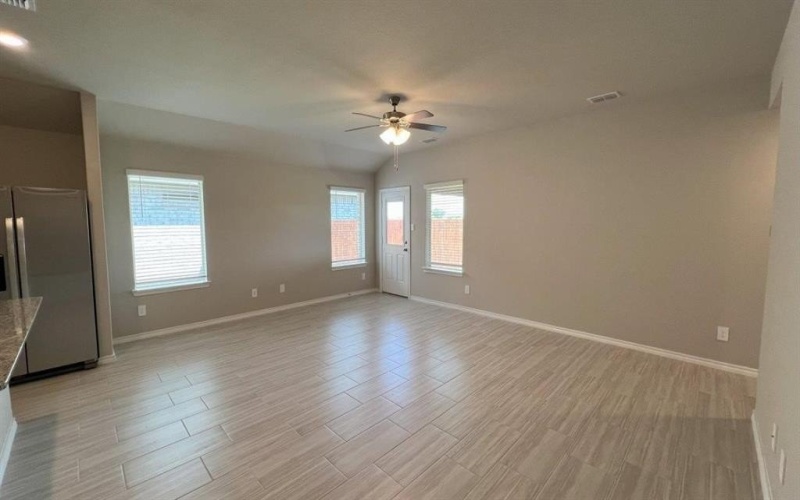 8213 BELTMILL Parkway, Fort Worth, TX 76131, 4 Habitaciones Habitaciones , ,3 BañosBaños,Residential,En Venta,8213 BELTMILL Parkway,20996924