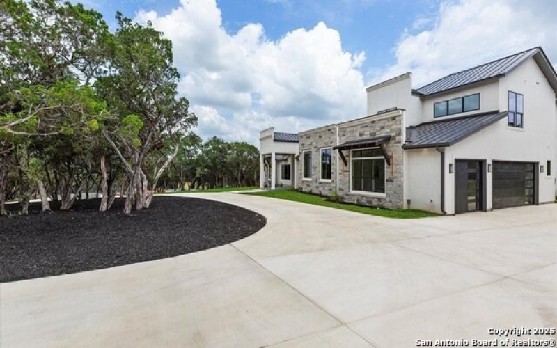 22327 Scenic Loop, San Antonio, TX 78255, 4 Bedrooms Bedrooms, ,6 BathroomsBathrooms,Residential,For Sale,22327 Scenic Loop,0,1883037