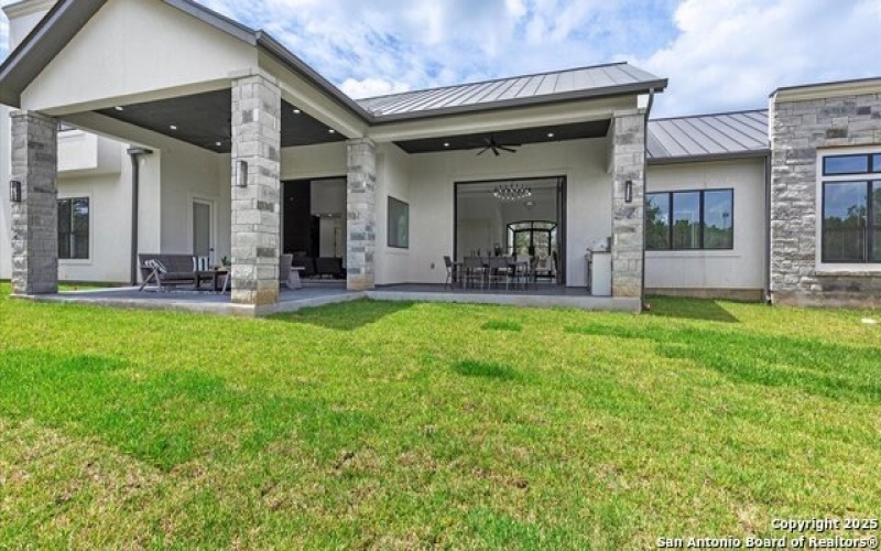22327 Scenic Loop, San Antonio, TX 78255, 4 Bedrooms Bedrooms, ,6 BathroomsBathrooms,Residential,For Sale,22327 Scenic Loop,0,1883037