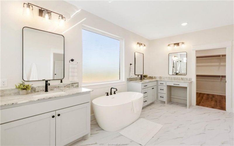 2409 Coronado Estates Drive, Bryan, TX 77808, 4 Habitaciones Habitaciones , ,3 BañosBaños,Residential,En Venta,2409 Coronado Estates Drive,0,25007786