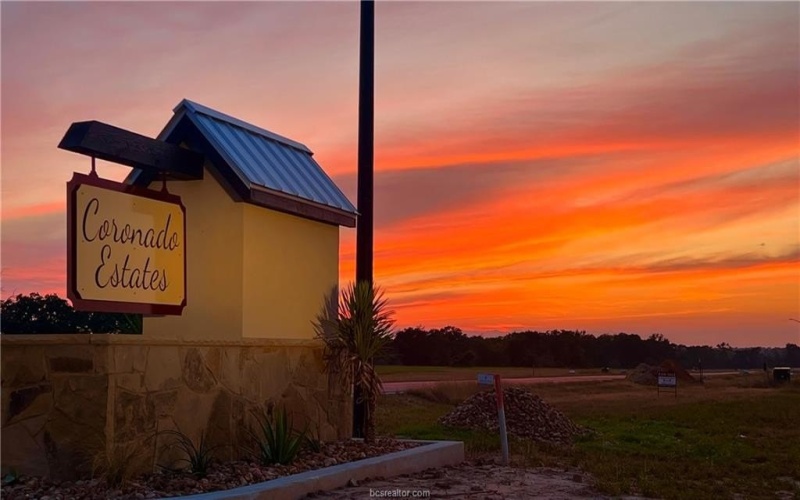 2409 Coronado Estates Drive, Bryan, TX 77808, 4 Habitaciones Habitaciones , ,3 BañosBaños,Residential,En Venta,2409 Coronado Estates Drive,0,25007786