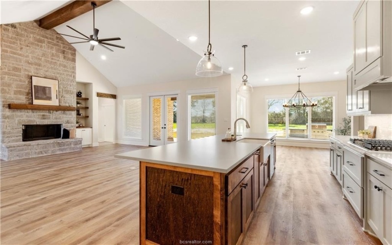 2409 Coronado Estates Drive, Bryan, TX 77808, 4 Habitaciones Habitaciones , ,3 BañosBaños,Residential,En Venta,2409 Coronado Estates Drive,0,25007786