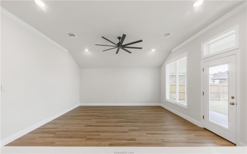2910 Captain Court, Bryan, TX 77808, 3 Bedrooms Bedrooms, ,2 BathroomsBathrooms,Residential,For Sale,2910 Captain Court,0,25007847