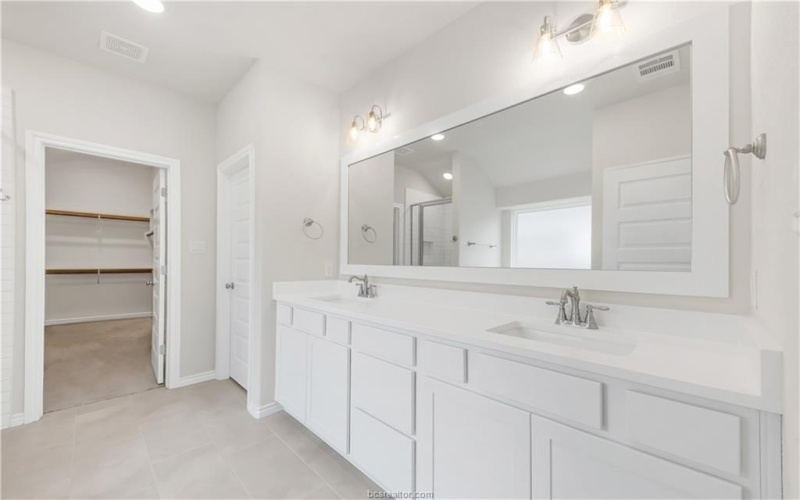 2910 Captain Court, Bryan, TX 77808, 3 Bedrooms Bedrooms, ,2 BathroomsBathrooms,Residential,For Sale,2910 Captain Court,0,25007847