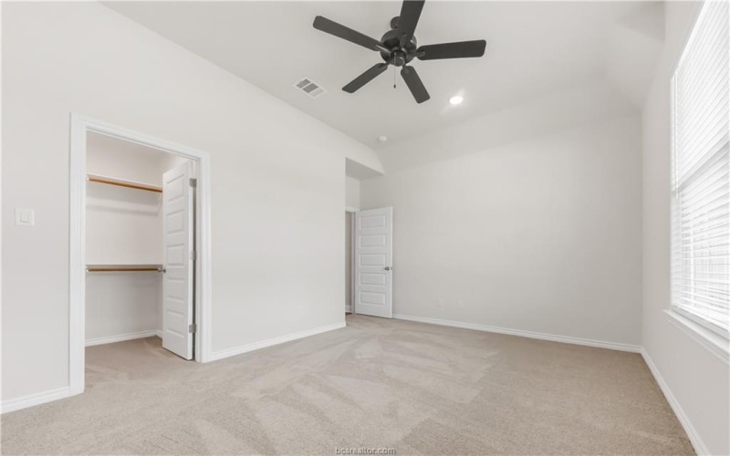 2910 Captain Court, Bryan, TX 77808, 3 Bedrooms Bedrooms, ,2 BathroomsBathrooms,Residential,For Sale,2910 Captain Court,0,25007847