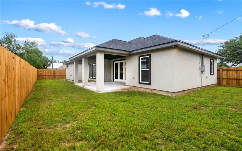 106 N Kathleen Street, Beeville, TX 78102, 3 Habitaciones Habitaciones , ,2 BañosBaños,Residential,En Venta,106 N Kathleen Street,461894