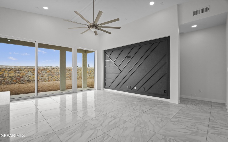 449 SANTIAGO MUNOS Street, Vinton, TX 79821, 4 Bedrooms Bedrooms, ,1 BathroomBathrooms,Residential,For Sale,449 SANTIAGO MUNOS Street,918736