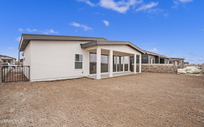449 SANTIAGO MUNOS Street, Vinton, TX 79821, 4 Bedrooms Bedrooms, ,1 BathroomBathrooms,Residential,For Sale,449 SANTIAGO MUNOS Street,918736