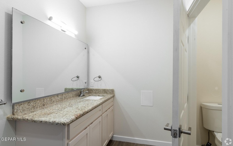9779 McCombs Street unit: B5 #B5, El Paso, TX 79924, 3 Habitaciones Habitaciones , ,Residential,En Venta,9779 McCombs Street unit: B5,926269