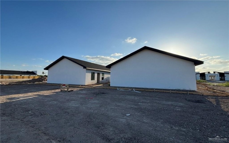 11500 N 25th Lane, McAllen, TX 78504, ,Residential Multi Family,En Venta,11500 N 25th Lane,475582