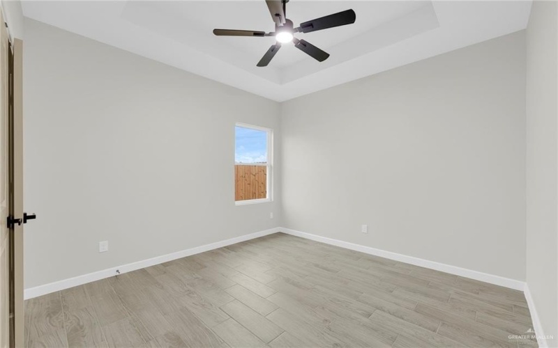 2709 E Comal Road, Edinburg, TX 78542, 3 Bedrooms Bedrooms, ,2 BathroomsBathrooms,Residential,For Sale,2709 E Comal Road,475676
