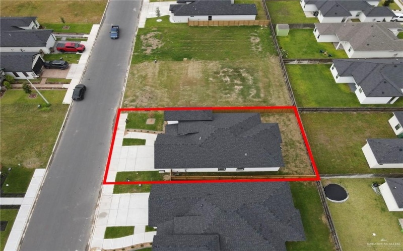 2709 E Comal Road, Edinburg, TX 78542, 3 Bedrooms Bedrooms, ,2 BathroomsBathrooms,Residential,For Sale,2709 E Comal Road,475676