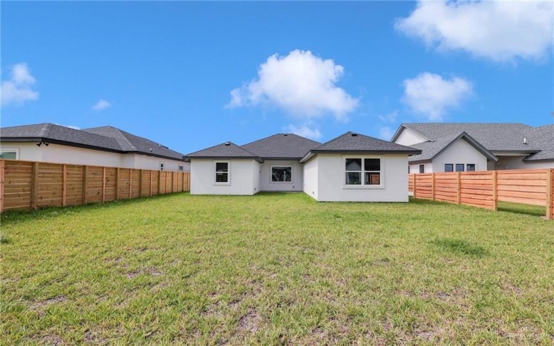 910 Azalea Street, Mission, TX 78574, 3 Bedrooms Bedrooms, ,2 BathroomsBathrooms,Residential,For Sale,910 Azalea Street,475725