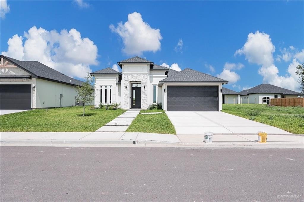 8039 N 48th Lane, McAllen, TX 78504, 3 Habitaciones Habitaciones , ,2 BañosBaños,Residential,En Venta,8039 N 48th Lane,475769