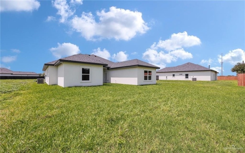 5008 Duke Avenue, McAllen, TX 78504, 3 Bedrooms Bedrooms, ,2 BathroomsBathrooms,Residential,For Sale,5008 Duke Avenue,475781