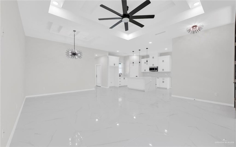 5008 Duke Avenue, McAllen, TX 78504, 3 Bedrooms Bedrooms, ,2 BathroomsBathrooms,Residential,For Sale,5008 Duke Avenue,475781