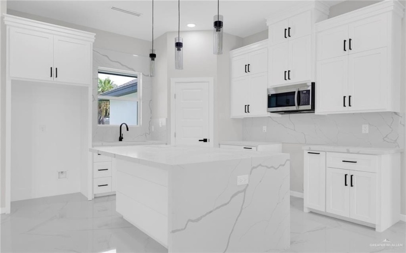 5008 Duke Avenue, McAllen, TX 78504, 3 Bedrooms Bedrooms, ,2 BathroomsBathrooms,Residential,For Sale,5008 Duke Avenue,475781