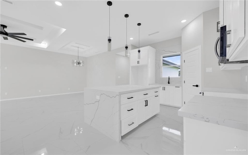 5008 Duke Avenue, McAllen, TX 78504, 3 Bedrooms Bedrooms, ,2 BathroomsBathrooms,Residential,For Sale,5008 Duke Avenue,475781