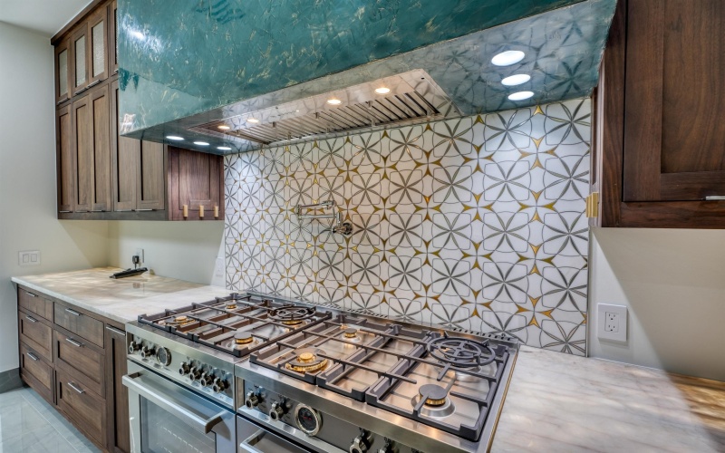405 Bay West Blvd, Horseshoe Bay, TX 78657, 5 Habitaciones Habitaciones , ,6 BañosBaños,Residential,En Venta,405 Bay West Blvd,174217