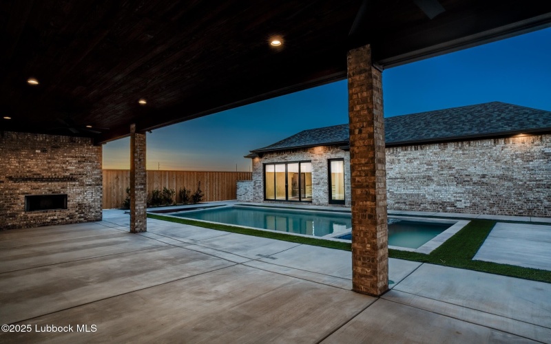 4018 151st Street, Lubbock, TX 79423, 4 Habitaciones Habitaciones , ,5 BañosBaños,Residential,En Venta,4018 151st Street,202557652