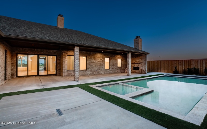 4018 151st Street, Lubbock, TX 79423, 4 Habitaciones Habitaciones , ,5 BañosBaños,Residential,En Venta,4018 151st Street,202557652