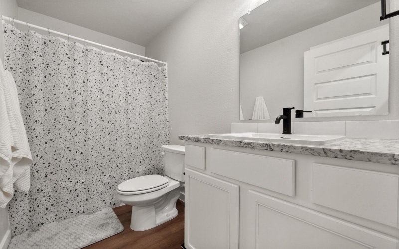 1616 144th Street, Lubbock, TX 79423, 3 Habitaciones Habitaciones , ,2 BañosBaños,Residential,En Venta,1616 144th Street,202557685