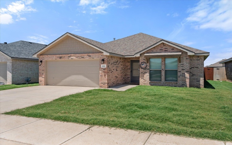 1616 144th Street, Lubbock, TX 79423, 3 Habitaciones Habitaciones , ,2 BañosBaños,Residential,En Venta,1616 144th Street,202557685
