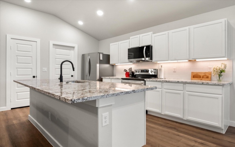 1616 144th Street, Lubbock, TX 79423, 3 Habitaciones Habitaciones , ,2 BañosBaños,Residential,En Venta,1616 144th Street,202557685