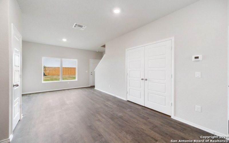 5623 Coopers Crossing, San Antonio, TX 78222, 3 Bedrooms Bedrooms, ,2 BathroomsBathrooms,Residential,For Sale,5623 Coopers Crossing,1798105