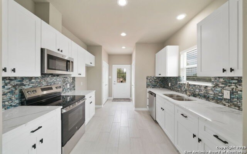 1307 Willow Lane St, Jourdanton, TX 78026, 3 Bedrooms Bedrooms, ,2 BathroomsBathrooms,Residential,For Sale,1307 Willow Lane St,0,1832015