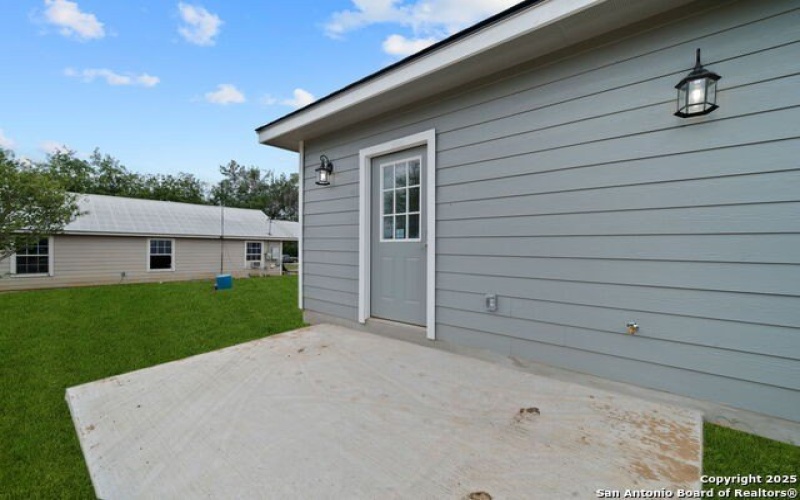 1307 Willow Lane St, Jourdanton, TX 78026, 3 Bedrooms Bedrooms, ,2 BathroomsBathrooms,Residential,For Sale,1307 Willow Lane St,0,1832015