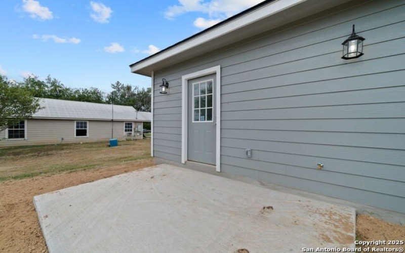 1307 Willow Lane St, Jourdanton, TX 78026, 3 Bedrooms Bedrooms, ,2 BathroomsBathrooms,Residential,For Sale,1307 Willow Lane St,0,1832015