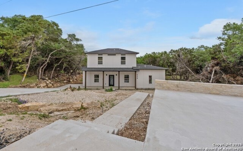 698 Hillclimb, Canyon Lake, TX 78133, 3 Bedrooms Bedrooms, ,2 BathroomsBathrooms,Residential,For Sale,698 Hillclimb,1883236