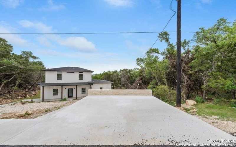 698 Hillclimb, Canyon Lake, TX 78133, 3 Bedrooms Bedrooms, ,2 BathroomsBathrooms,Residential,For Sale,698 Hillclimb,1883236