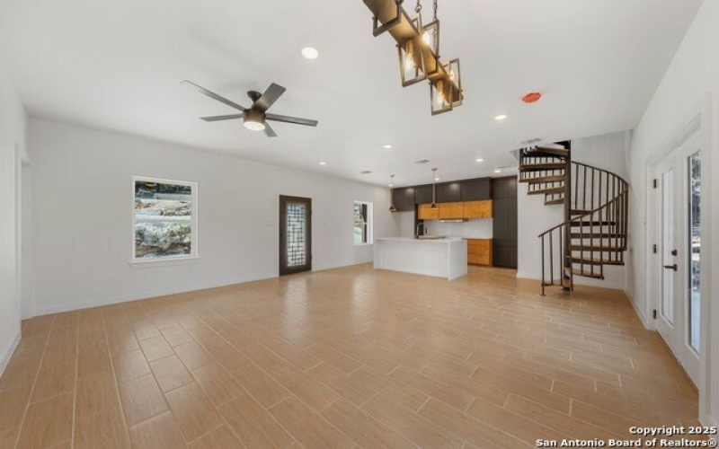 698 Hillclimb, Canyon Lake, TX 78133, 3 Bedrooms Bedrooms, ,2 BathroomsBathrooms,Residential,For Sale,698 Hillclimb,1883236