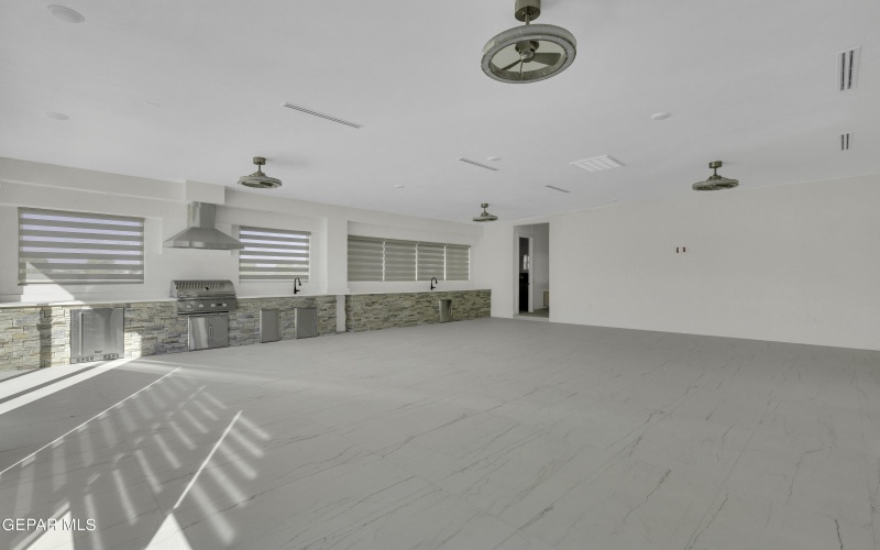 469 Country Oaks Drive, El Paso, TX 79932, 4 Habitaciones Habitaciones , ,5 BañosBaños,Residential,En Venta,469 Country Oaks Drive,895300