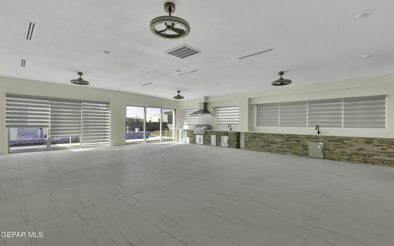 469 Country Oaks Drive, El Paso, TX 79932, 4 Habitaciones Habitaciones , ,5 BañosBaños,Residential,En Venta,469 Country Oaks Drive,895300