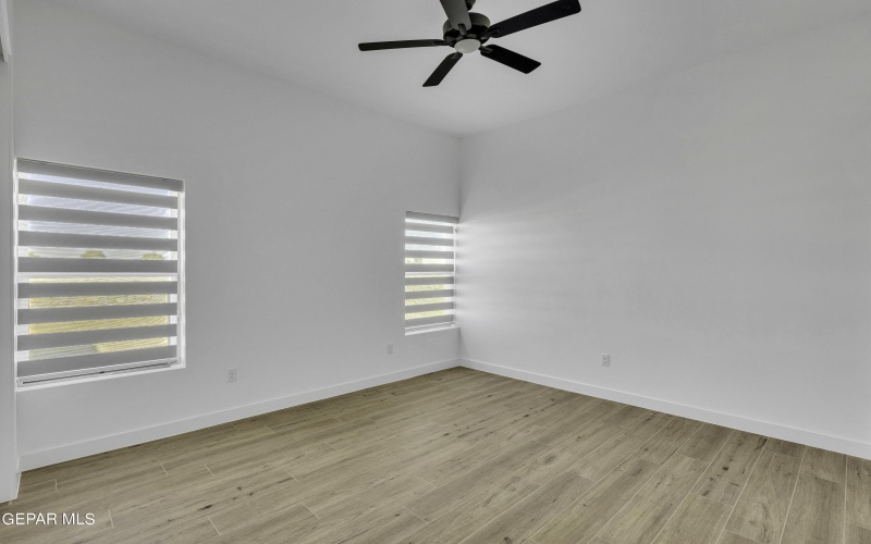 469 Country Oaks Drive, El Paso, TX 79932, 4 Habitaciones Habitaciones , ,5 BañosBaños,Residential,En Venta,469 Country Oaks Drive,895300