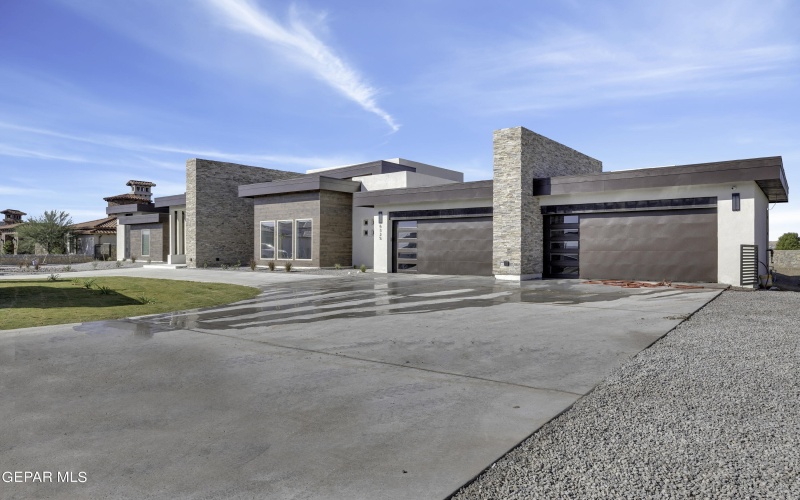 469 Country Oaks Drive, El Paso, TX 79932, 4 Habitaciones Habitaciones , ,5 BañosBaños,Residential,En Venta,469 Country Oaks Drive,895300