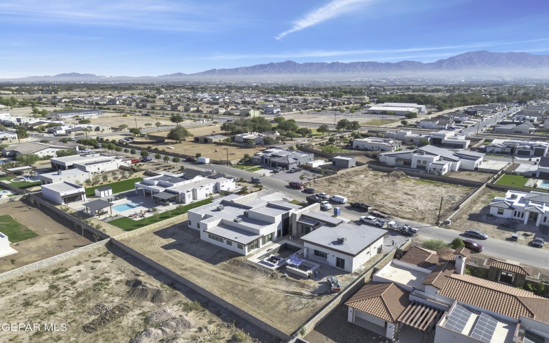 469 Country Oaks Drive, El Paso, TX 79932, 4 Habitaciones Habitaciones , ,5 BañosBaños,Residential,En Venta,469 Country Oaks Drive,895300