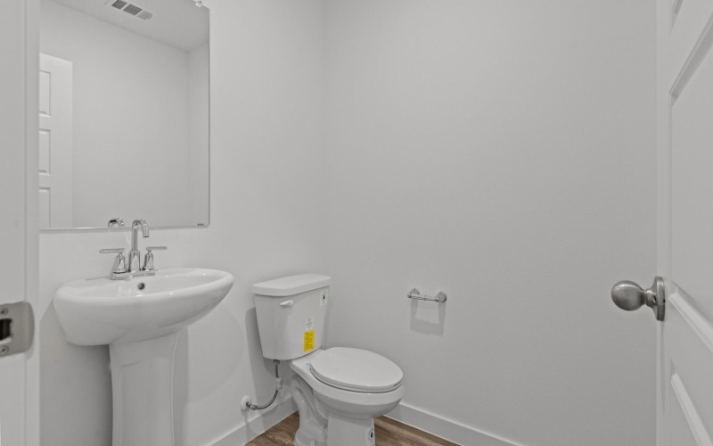608 14th Street, Wolfforth, TX 79382, 4 Bedrooms Bedrooms, ,2 BathroomsBathrooms,Residential,For Sale,608 14th Street,202557706