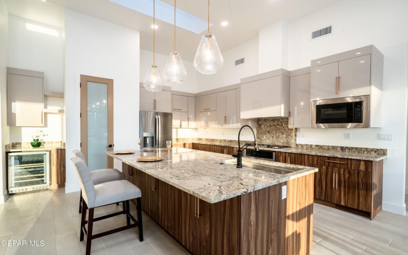 5692 Rio Bonito Circle, El Paso, TX 79932, 4 Bedrooms Bedrooms, ,3 BathroomsBathrooms,Residential,For Sale,5692 Rio Bonito Circle,0,906258
