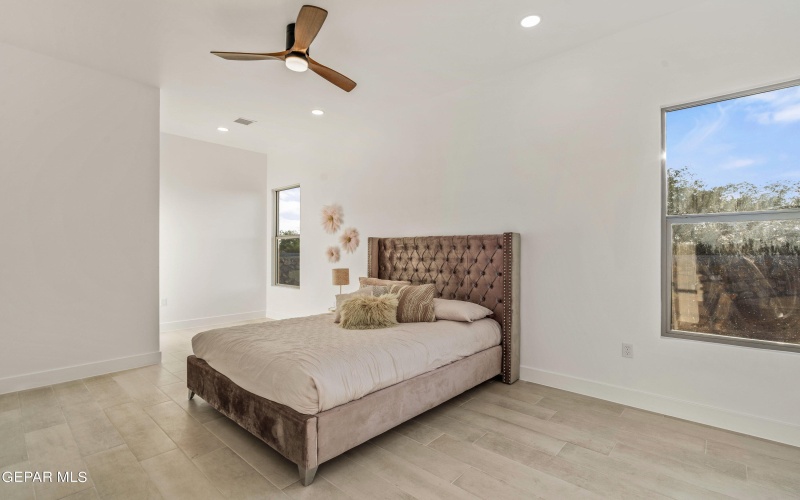 5692 Rio Bonito Circle, El Paso, TX 79932, 4 Bedrooms Bedrooms, ,3 BathroomsBathrooms,Residential,For Sale,5692 Rio Bonito Circle,0,906258